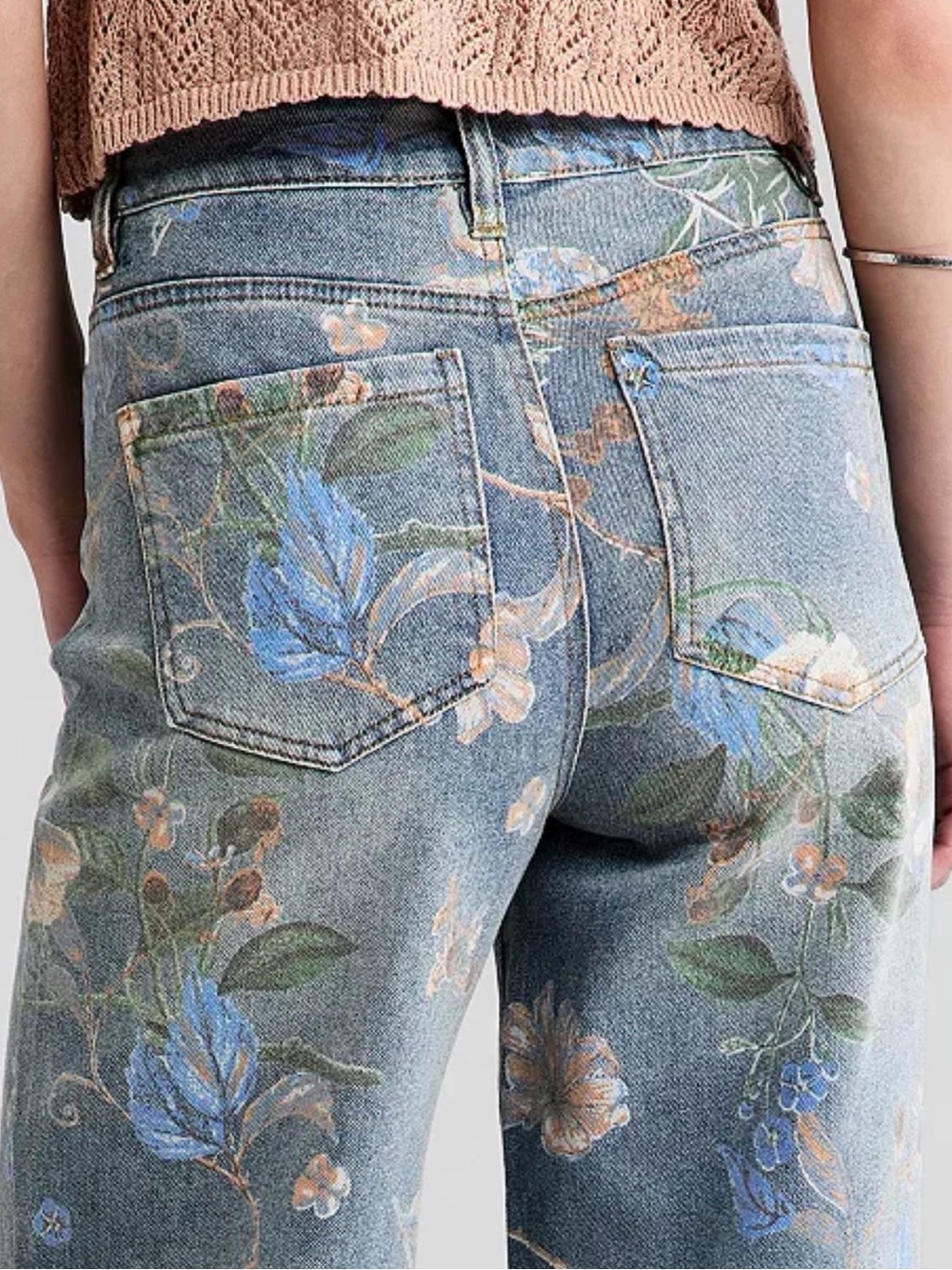 125- And Now This Mid Rise Wide Leg Floral Denim Jeans Size 31 - Picture 6 of 6